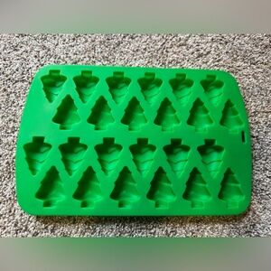Green Christmas Tree Silicone Mold